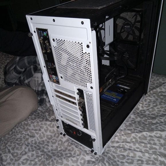Custom Gaming PC - Picture 2 of 2